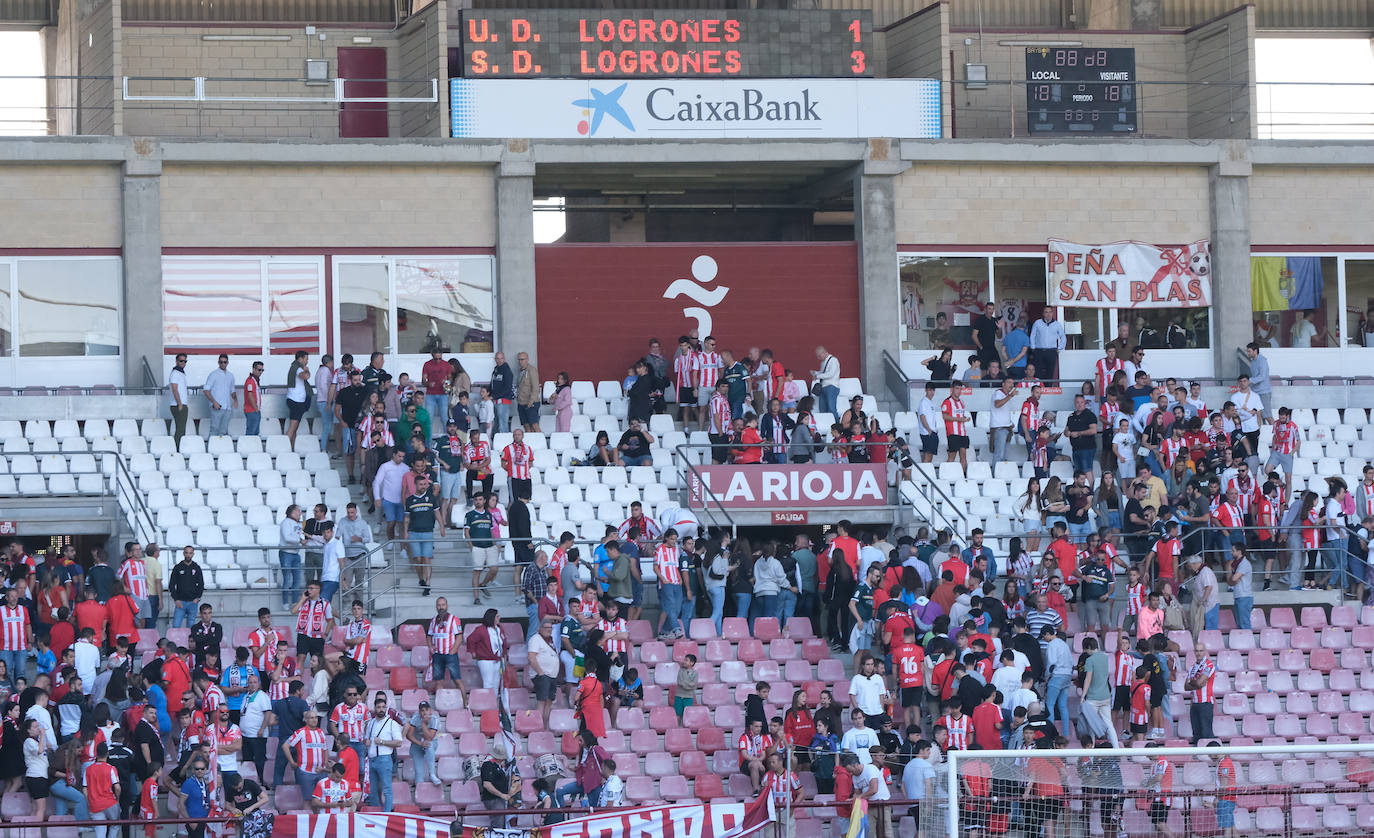 Fotos: La afición disfrutó del derbi UDL-SDL