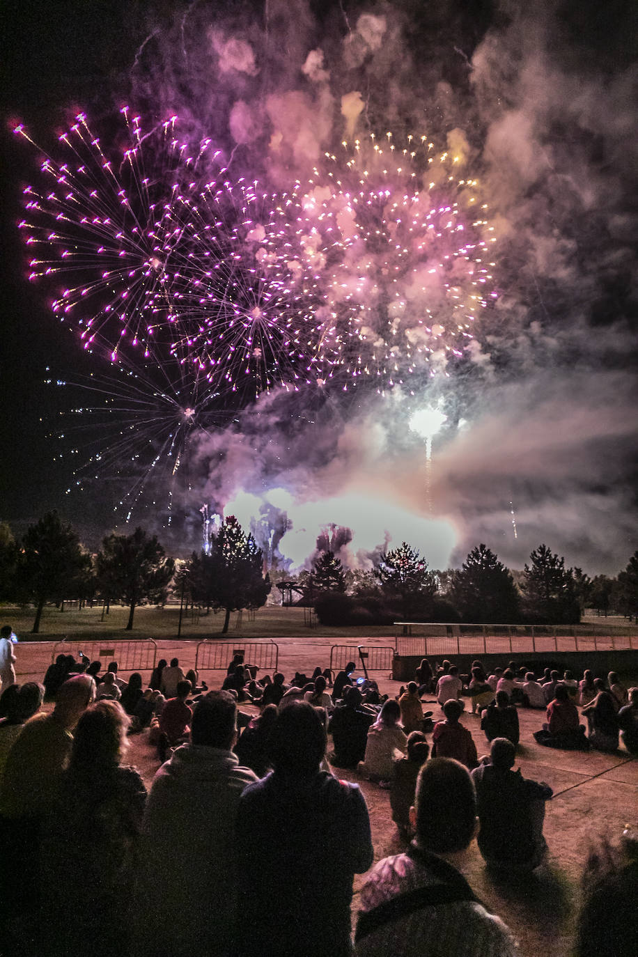 Fotos: Fuegos artificiales de San Mateo: domingo 18