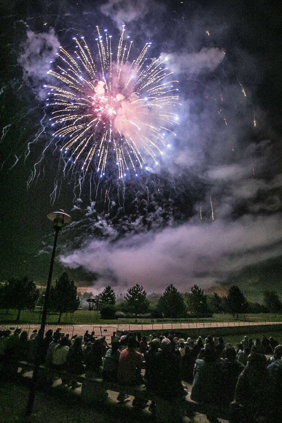 Fotos: Fuegos artificiales de San Mateo: domingo 18