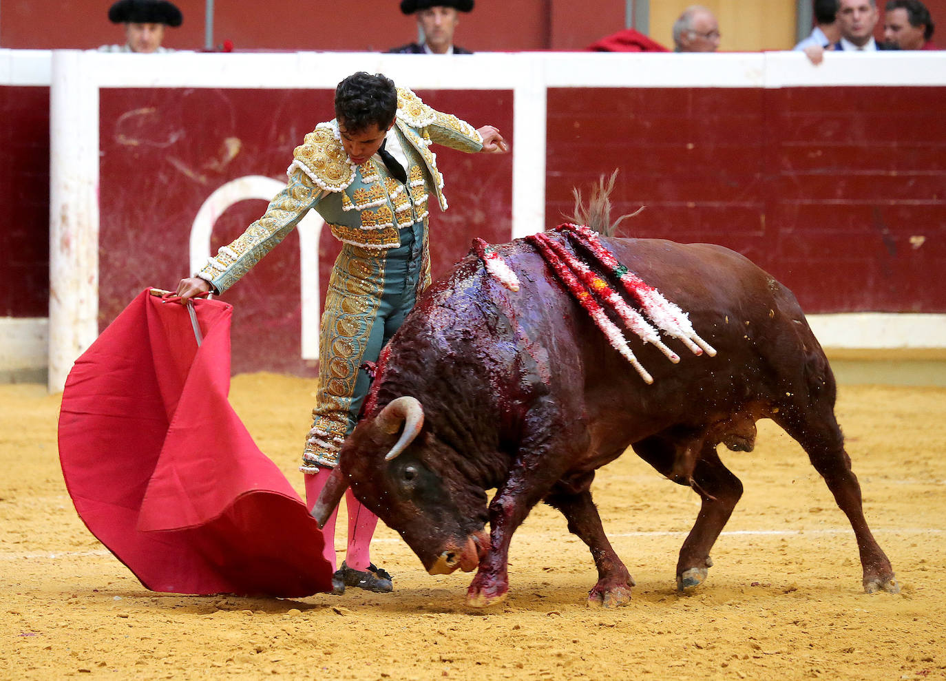 Fotos: Una oreja para cada diestro en La Ribera