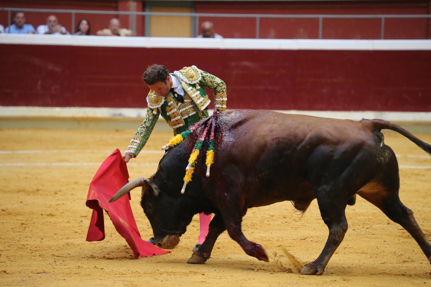 Fotos: Una oreja para cada diestro en La Ribera