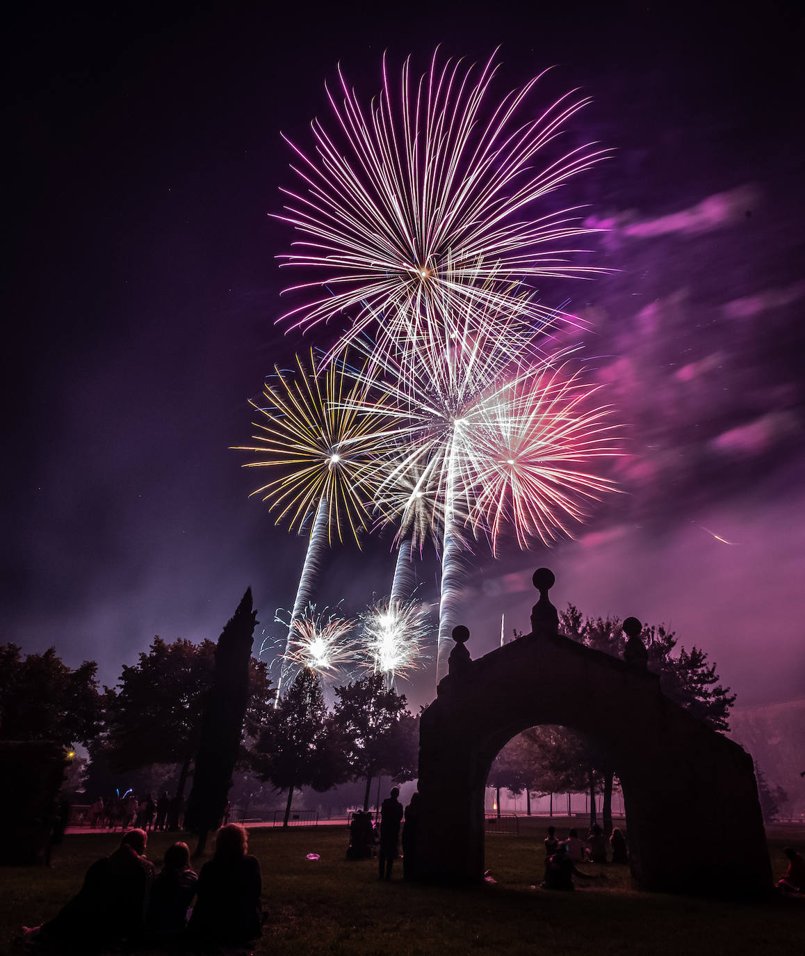 Fotos: Los fuegos artificiales de San Mateo del martes 20