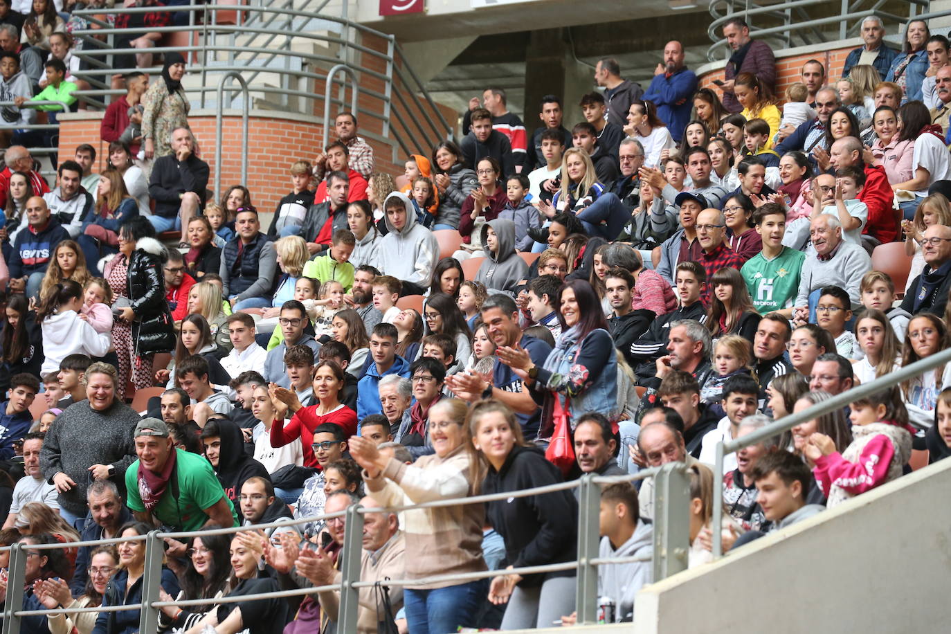 Fotos: Saltos, recortes y algunos sustos en La Ribera