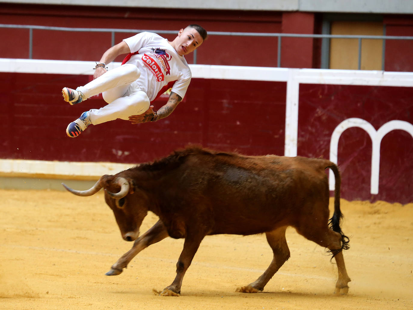 Fotos: Saltos, recortes y algunos sustos en La Ribera