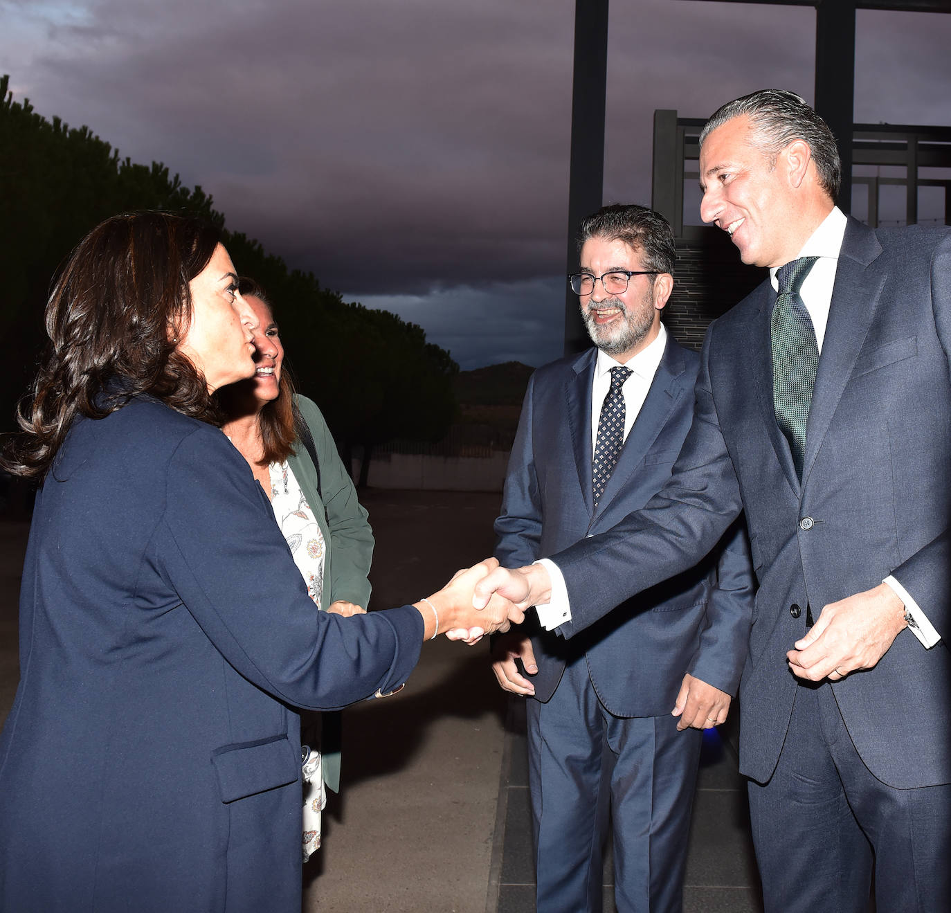 Fotos: Reale Seguros materializa con una celebración su traslado de sede central en Logroño a Pío XII