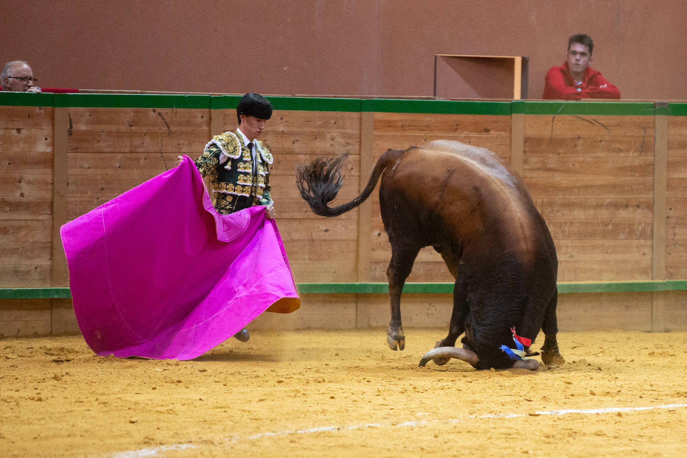 Fotos: Fabio Jiménez alcanza el triunfo en la novillada de Arnedo