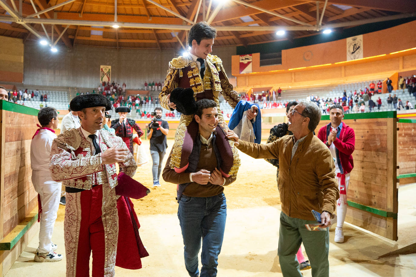 Fotos: Fabio Jiménez alcanza el triunfo en la novillada de Arnedo