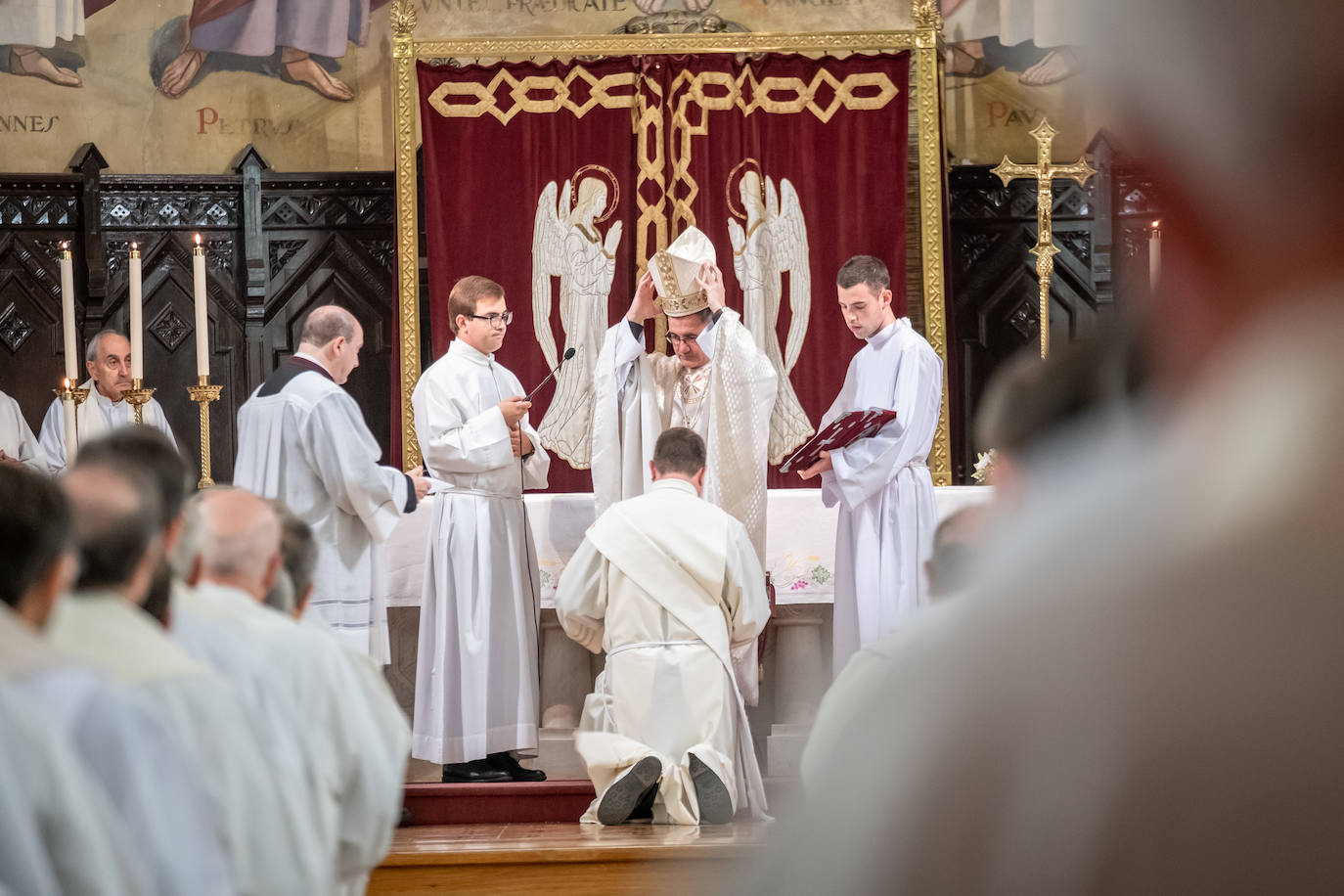 Fotos: Fernando Sancha, el primer sacerdote ordenado en La Rioja desde 2018