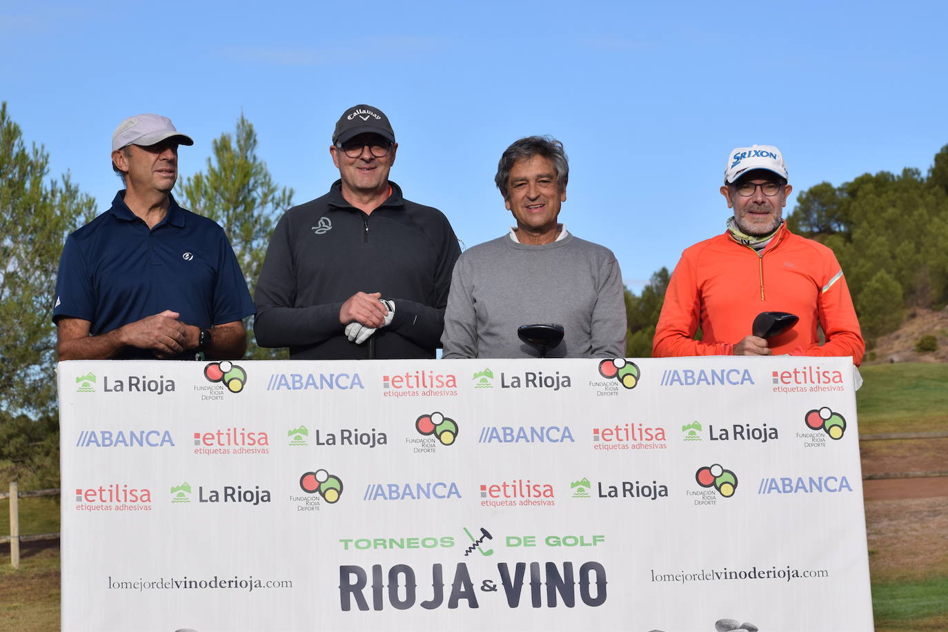 Un jugador disfruta de la jornada en el Campo de Logroño.