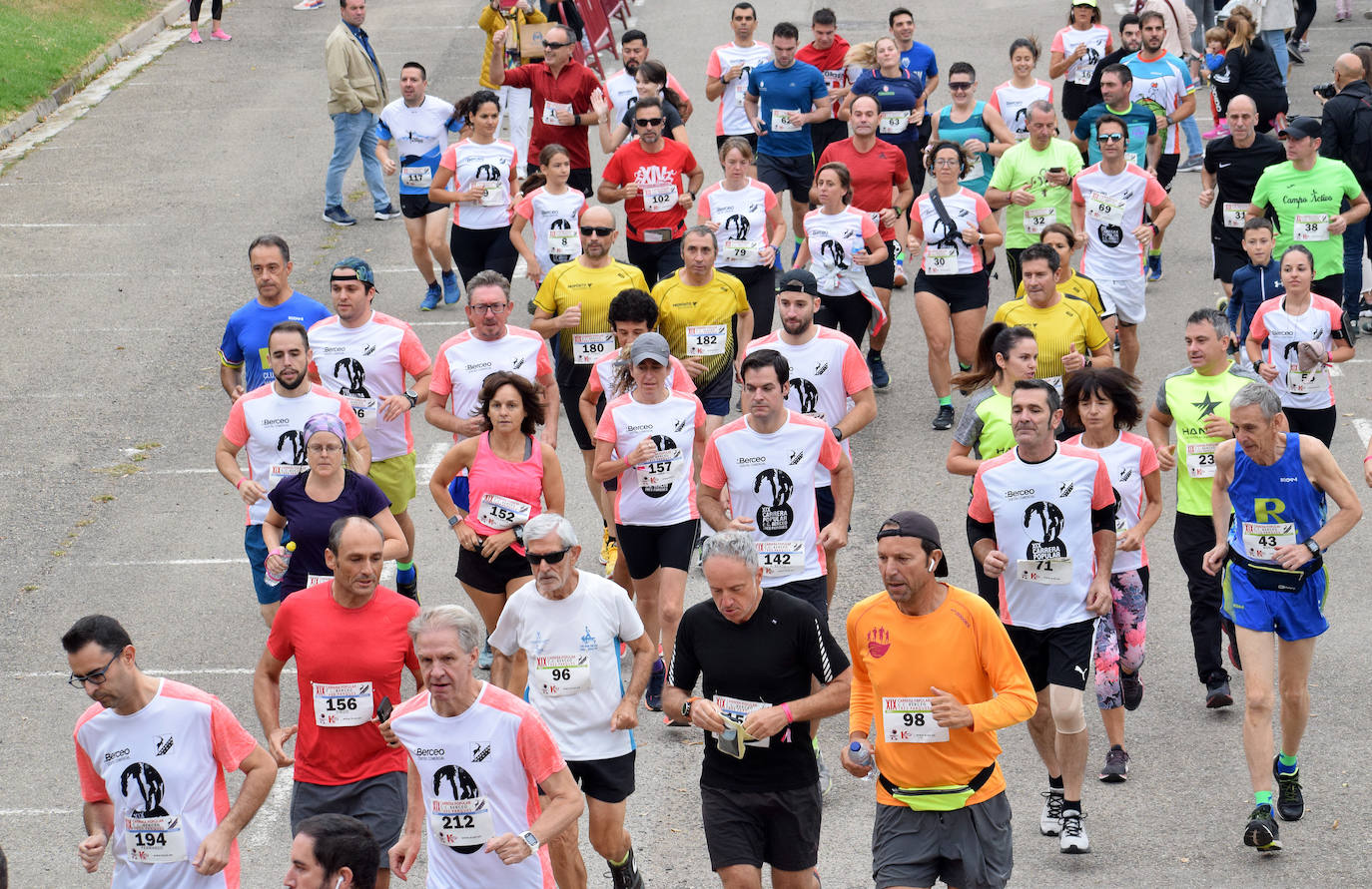 Fotos: Cuatrocientos atletas en la Carrera Tres Parques