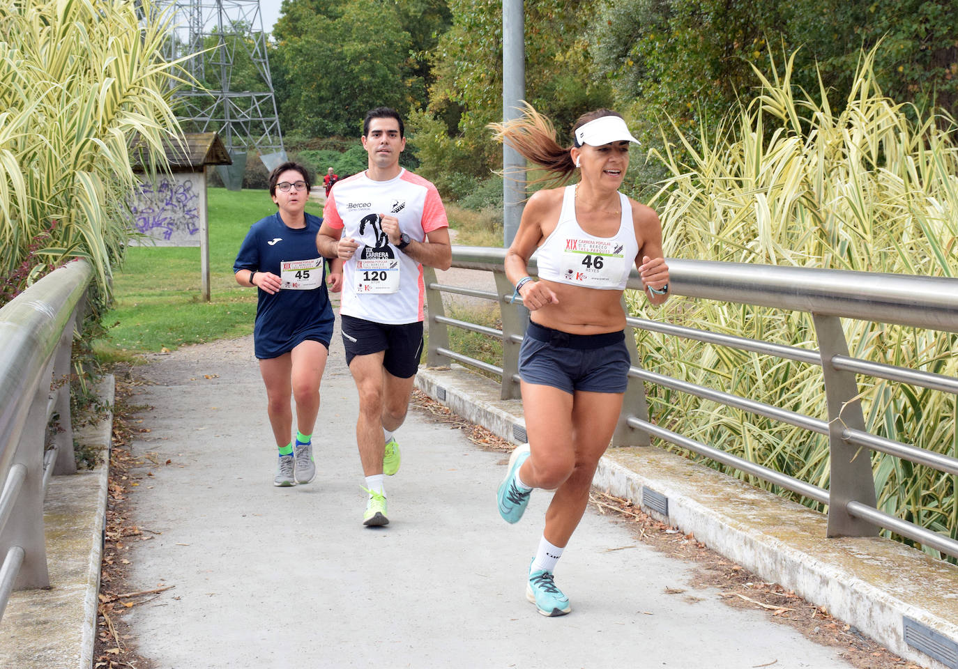 Fotos: Cuatrocientos atletas en la Carrera Tres Parques