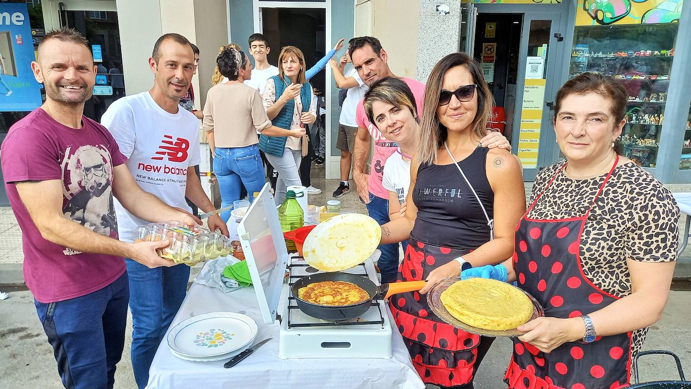 Fotos: Concurso de tortillas en Lardero por las fiestas de Gracias