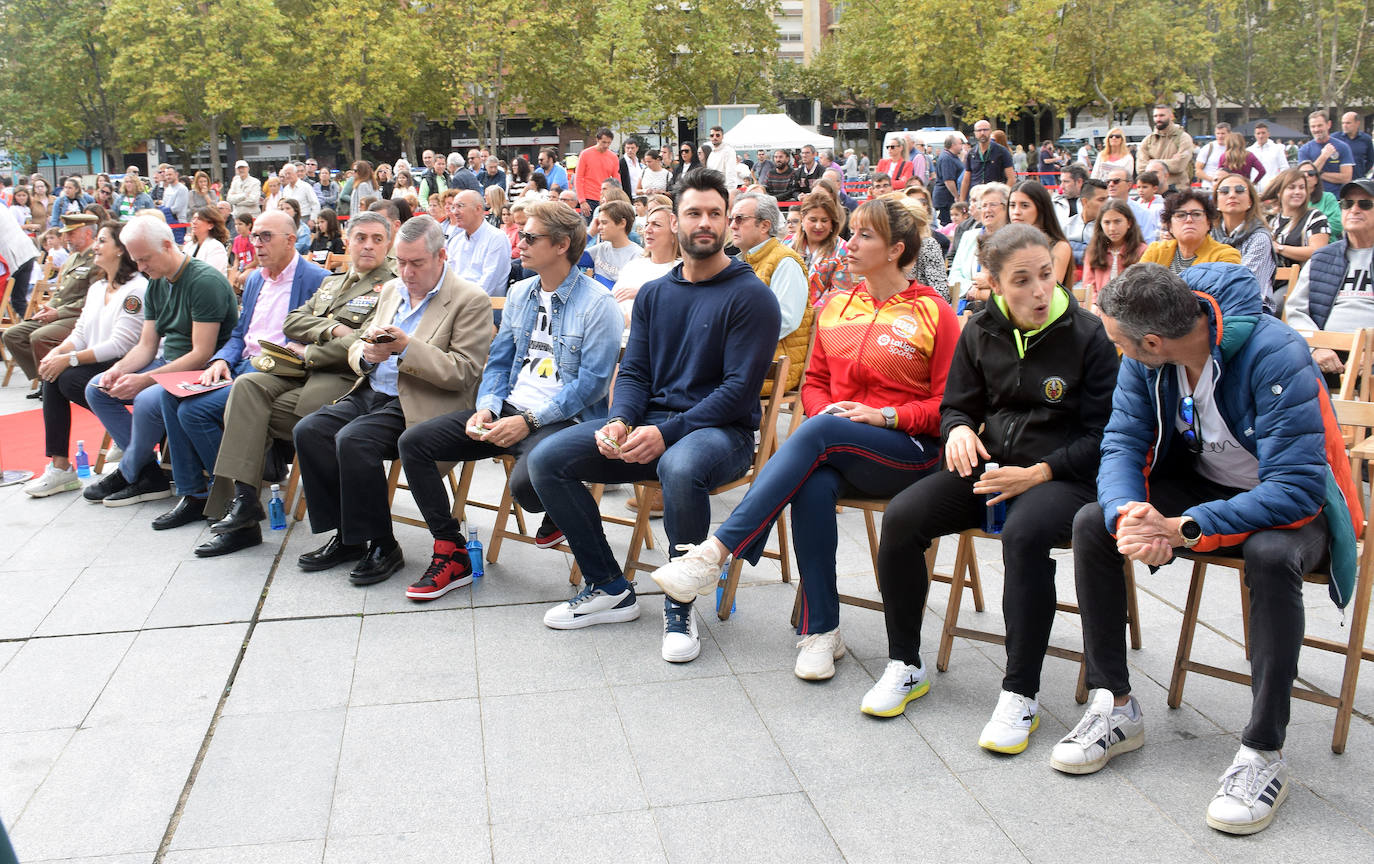 Fotos: Celebración de la &#039;UAR Gladiator Race&#039;, evento solidario de Unidad Rural de la Guardia Civil, en la plaza del Ayuntamiento de Logroño