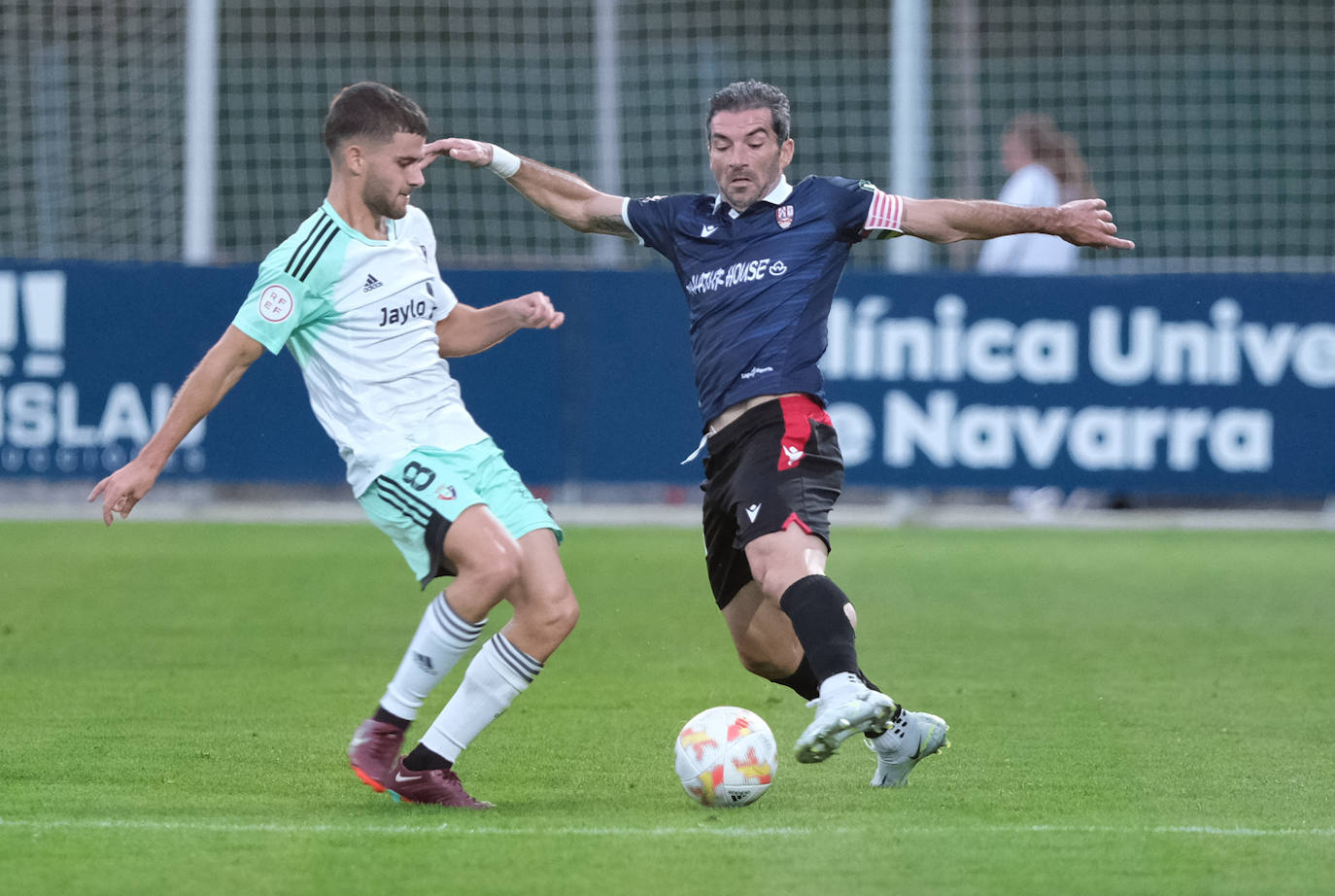 Fotos: La UD Logroñés cae ante el Osasuna Promesas