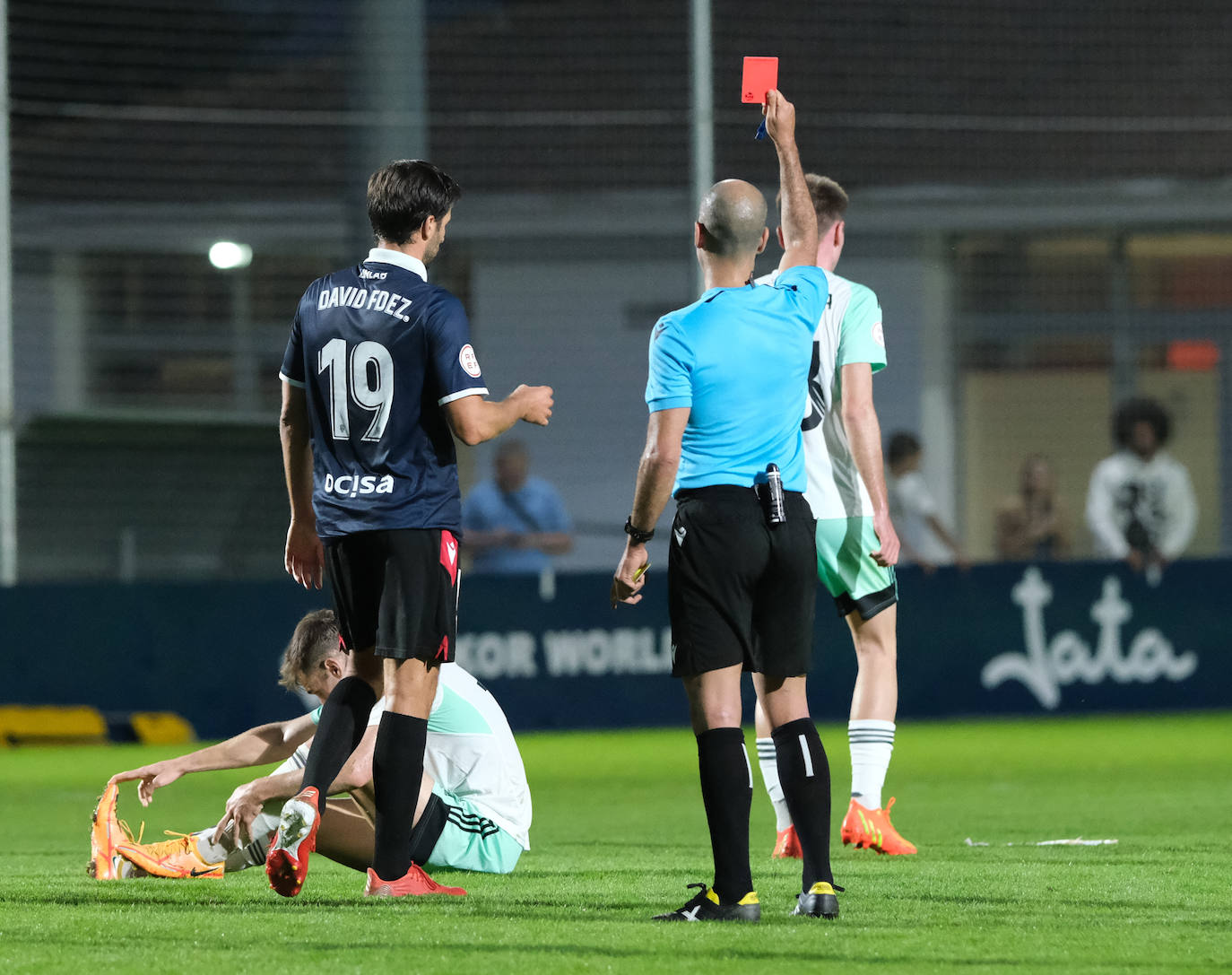 Fotos: La UD Logroñés cae ante el Osasuna Promesas