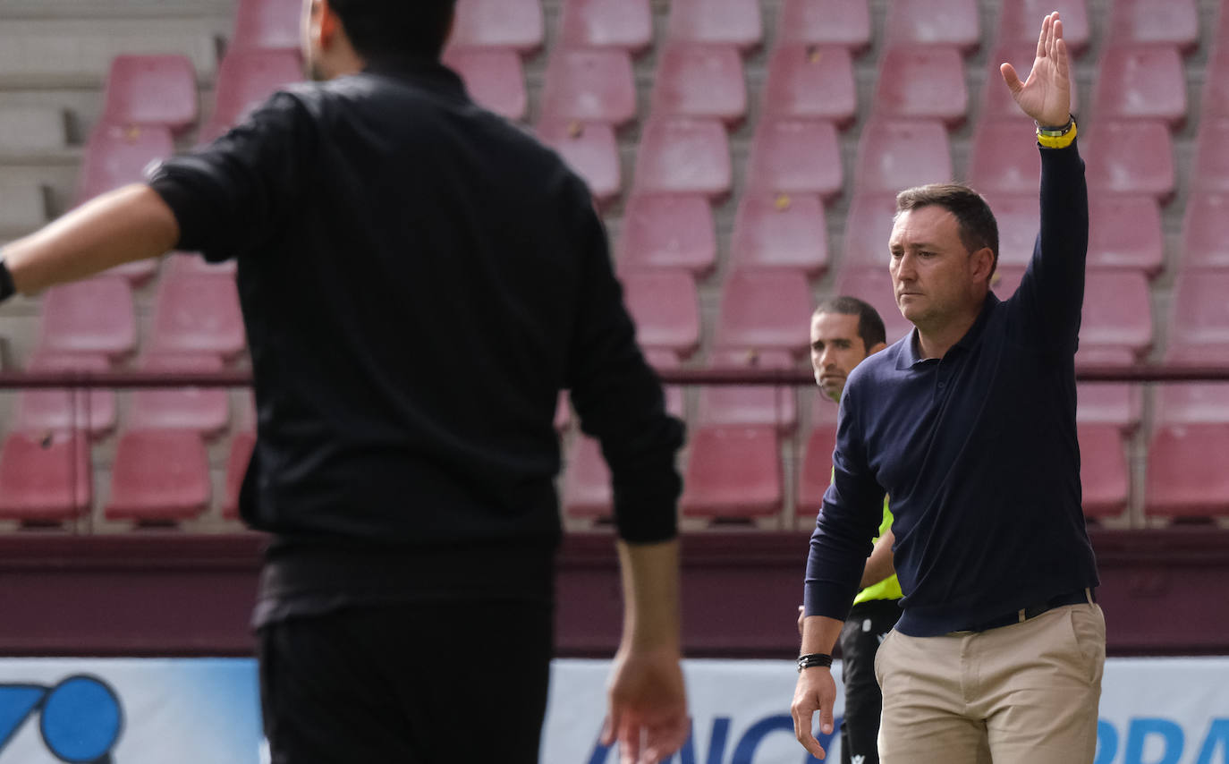 Fotos: Victoria del Calahorra frente a la SD Logroñés (0-2)