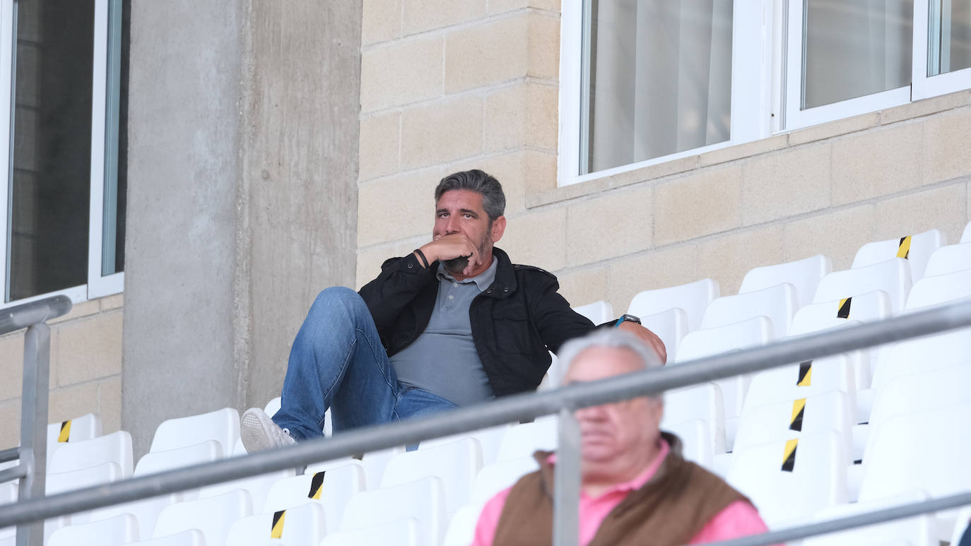 Fotos: Victoria del Calahorra frente a la SD Logroñés (0-2)