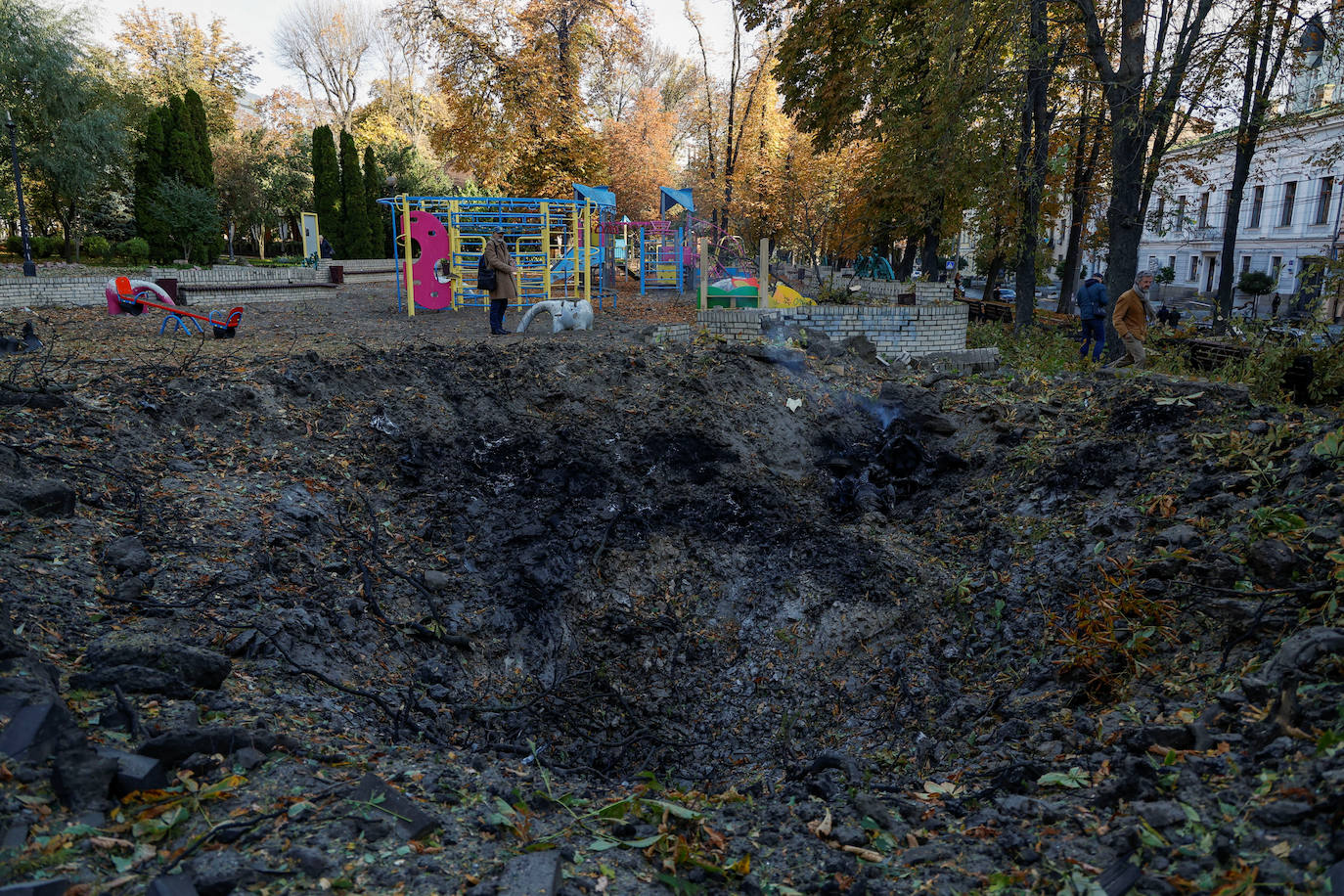 Fotos: Rusia ataca el centro de Kiev en el primer bombardeo sobre la capital desde hace meses