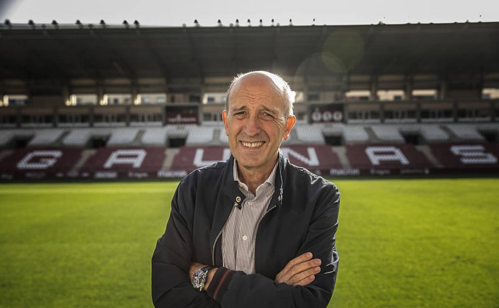 Miguel Ángel Lotina, entrenador de fútbol: «Si sigo entrenando, será en Japón o fuera de España»