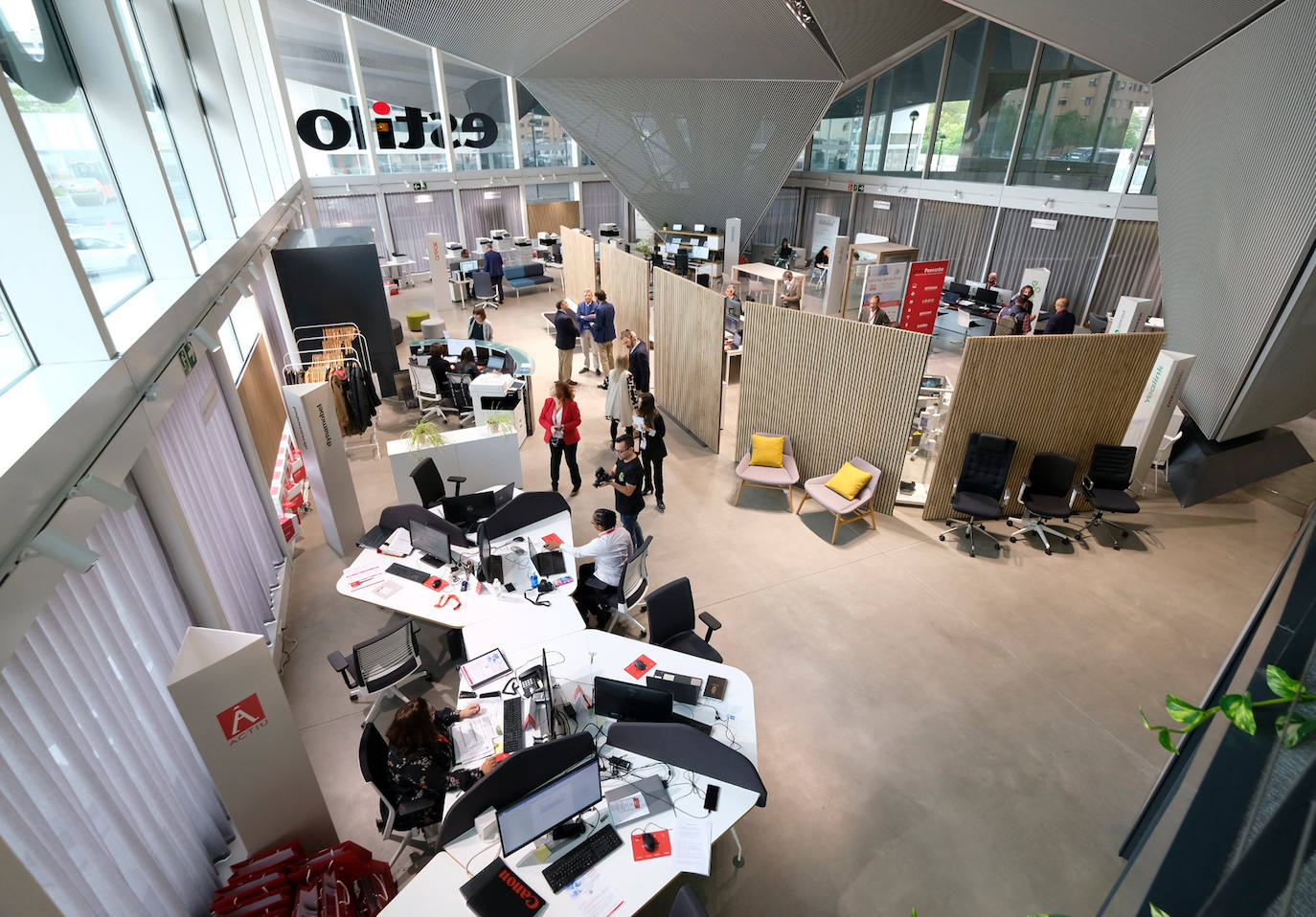 Fotos: Presentación de la decimocuarta edición del salón &#039;Oficina Evolutiva&#039; del Grupo Pancorbo