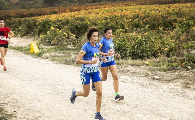 Maru Hernáiz y Maite Íñigo, ganadoras de sus categorías Máster. 