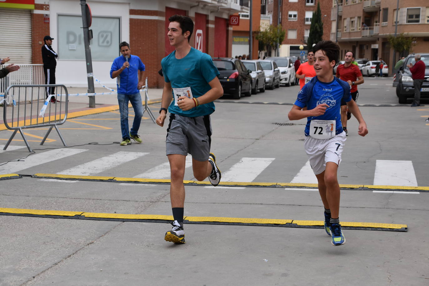 Fotos: Doucoure y Gutiérrez ganan la XII &#039;Carrera del champiñón y la seta&#039; de Autol