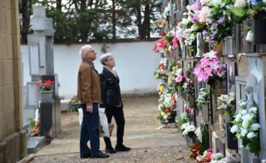 Un instante en el cementerio de Calahorra.