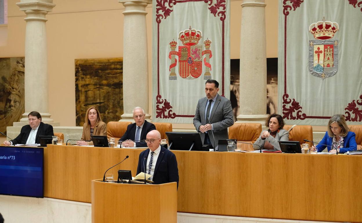 David Miranda ha tomado posesión de su acta de diputado. 