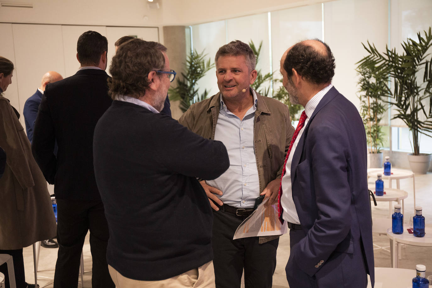 Fotos: &#039;Respuestas sectoriales al reto de la sostenibilidad&#039;, foro organizado por el Grupo Vocento y patrocinado por el Consejo Regulador de la Denominación de Origen Calificada (DOCa) Rioja