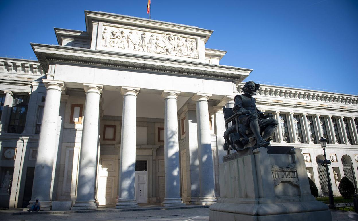 Fachada de Velázquez del Museo del Prado. 