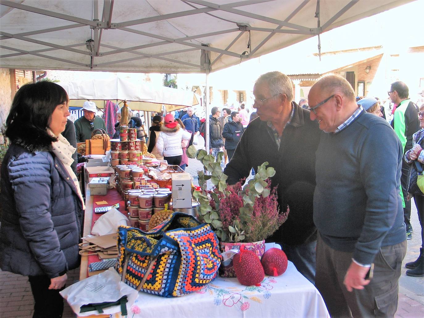 Fotos: La Feria de la Nuez regresa por todo lo alto