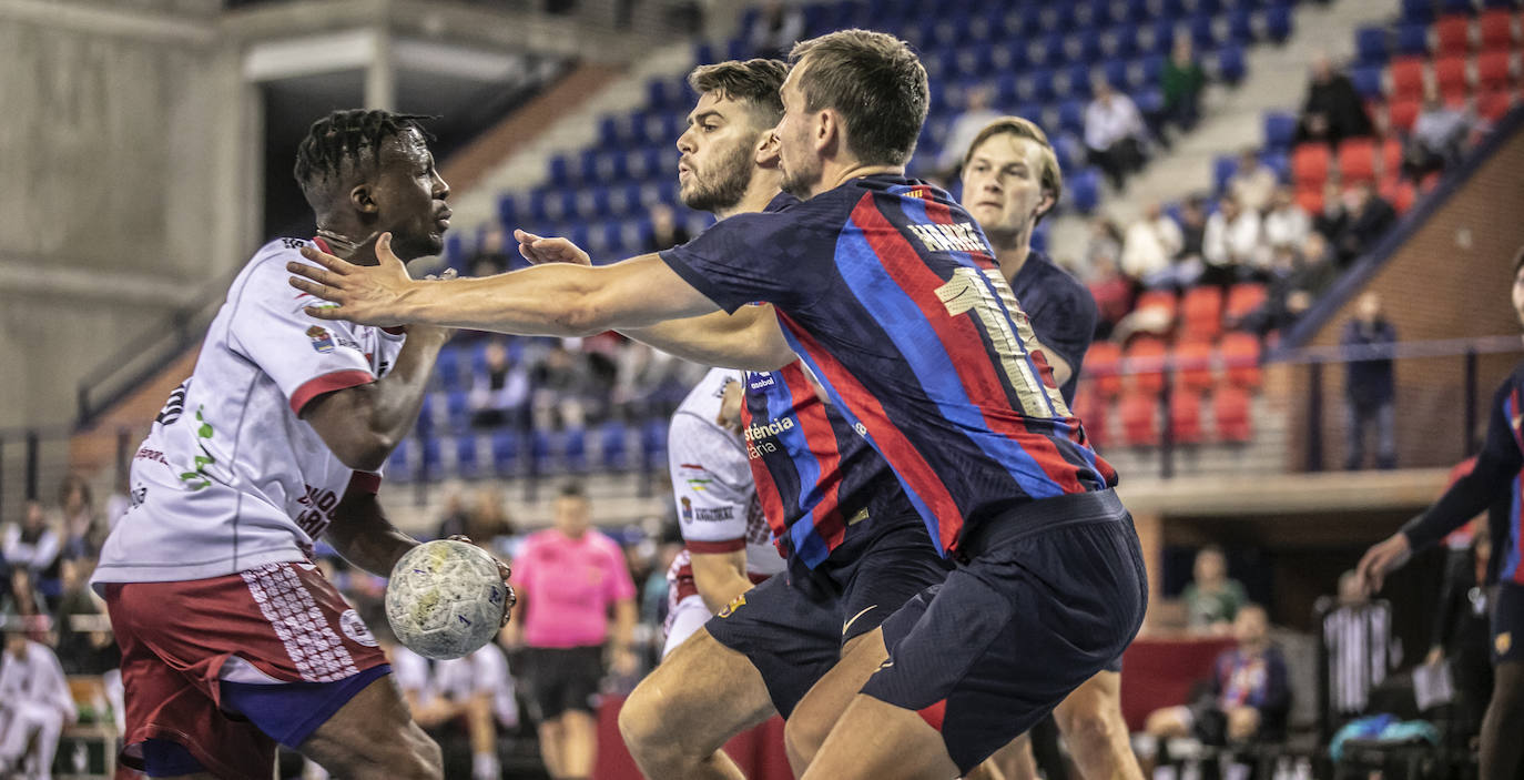 Fotos: El Ciudad de Logroño-Barcelona, en imágenes
