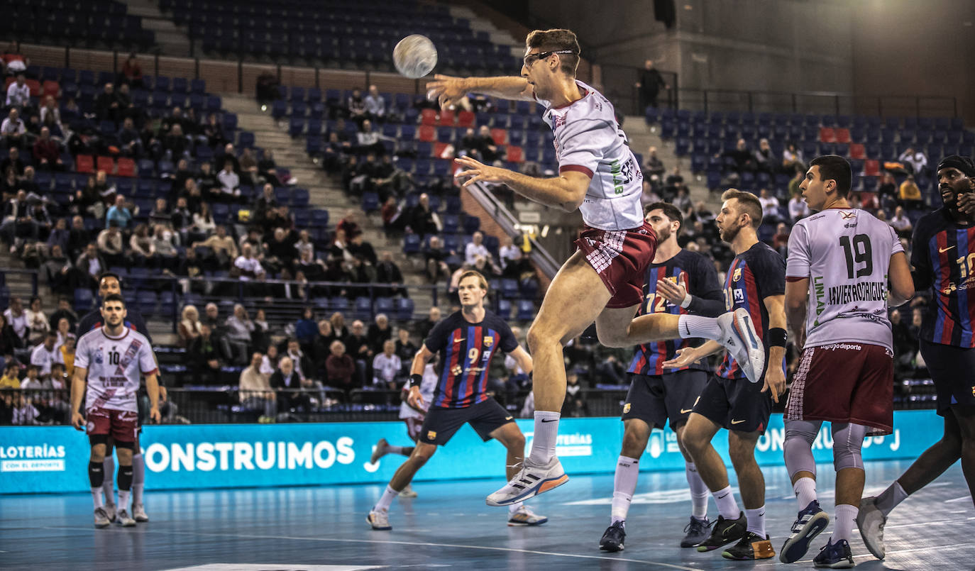 Fotos: El Ciudad de Logroño-Barcelona, en imágenes