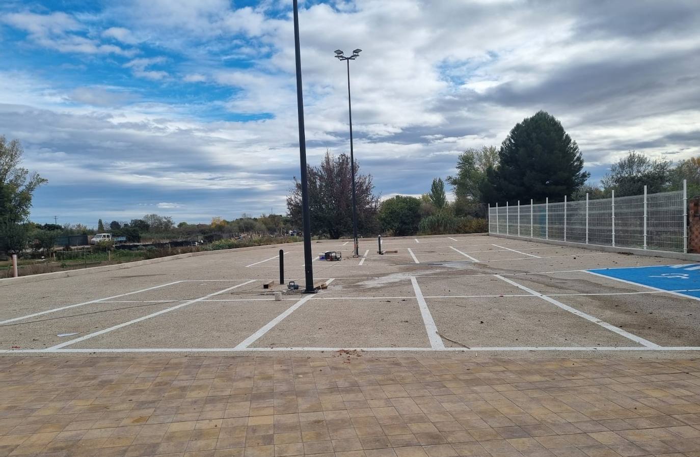 Imagen secundaria 2 - La calle Arrabal de Calahorra se abre este jueves tras 18 meses de obras