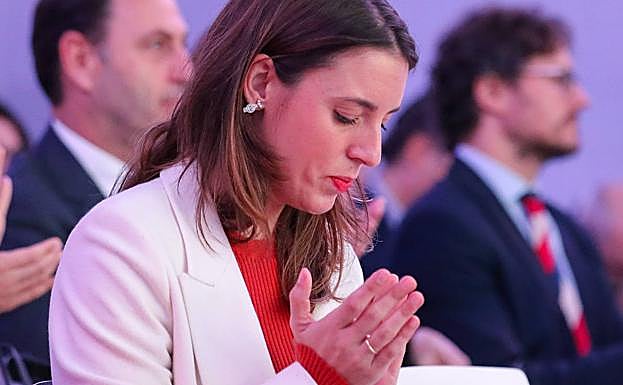 Irene Montero dice que no hubo error en la ley del 'solo sí es sí' y pide «formar» a los jueces 