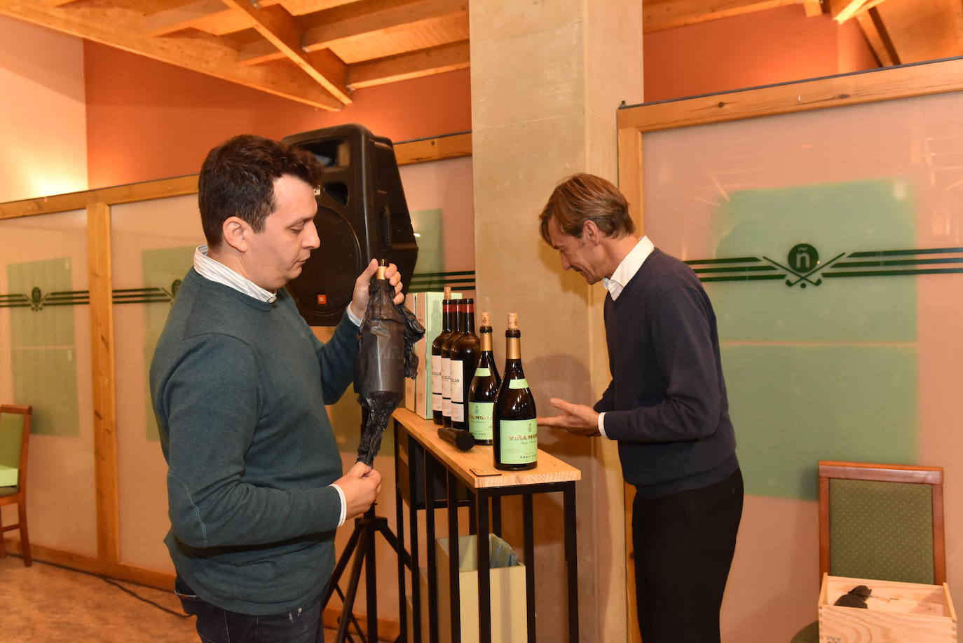 Fotos: Entrega de premios y cata de Bodegas Montecillo en los Torneos &#039;Rioja&amp;Vino&#039;