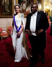 Imagen secundaria 2 - Imágenes del Banquete de Estado celebrado en el Palacio de Buckingham durante la Visita de Estado al Reino Unido del presidente sudafricano.