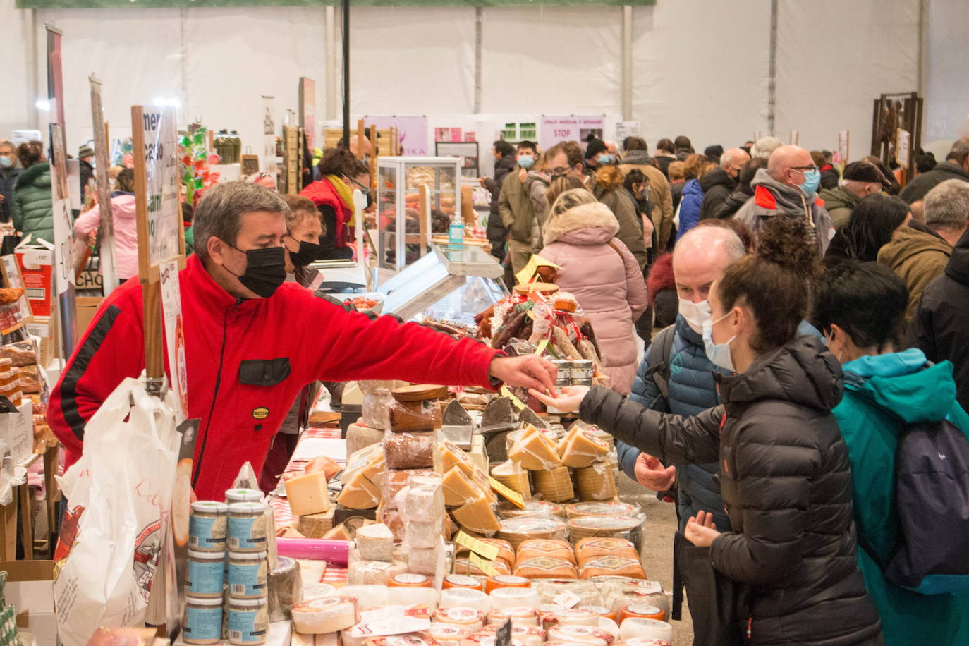 Visitantes y comerciantes durante la pasada edición de las Ferias de la Concepción. 