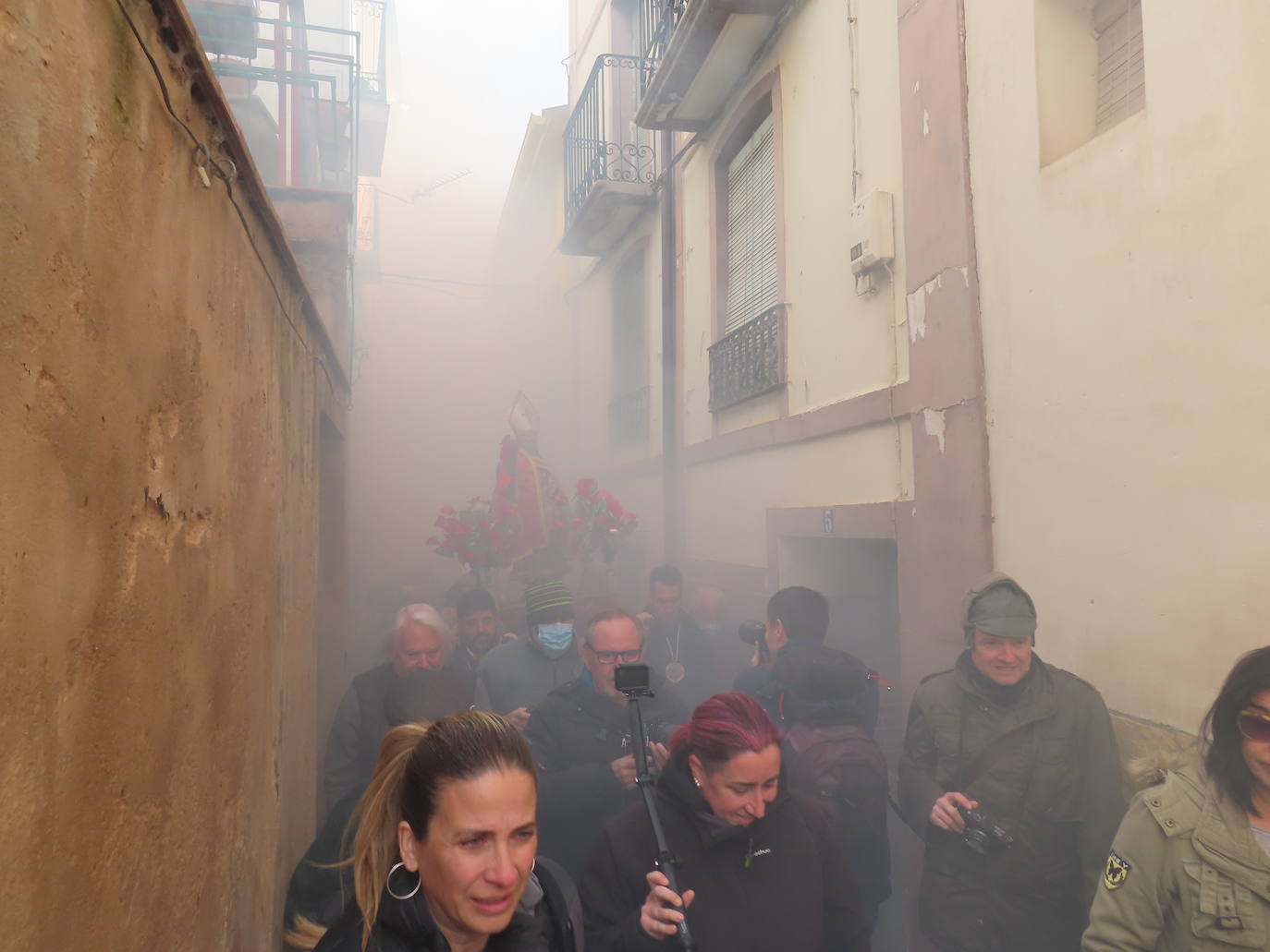 Fotos: Arnedillo recupera la Procesión del Humo tras la pandemia