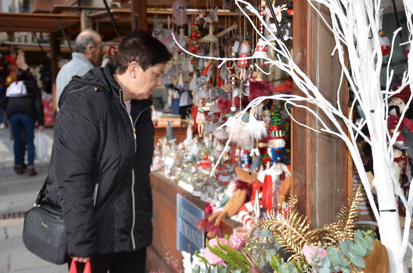 Fotos: Abierto el mercado navideño de Calahorra