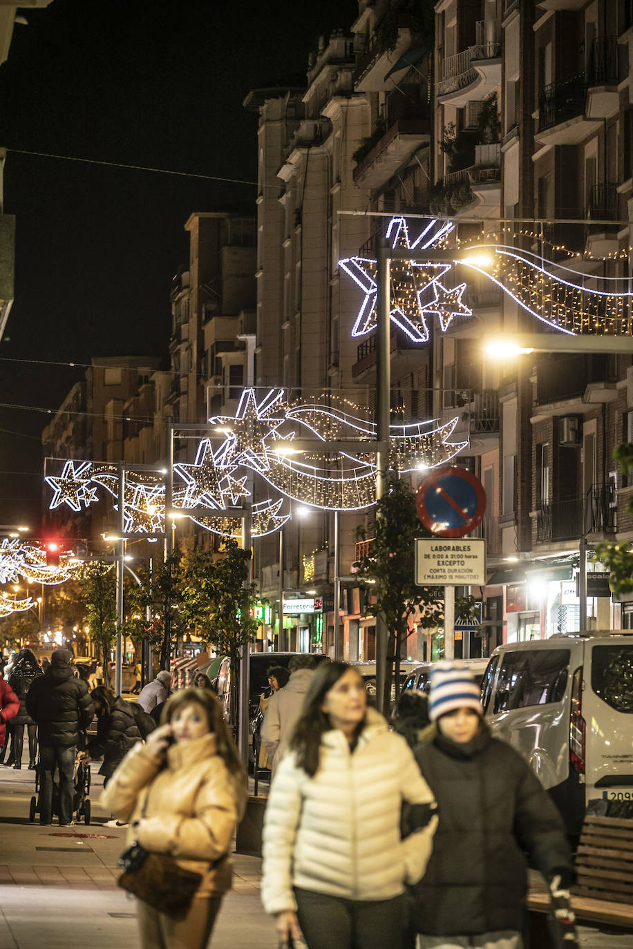 Fotos: Logroño enciende su iluminación navideña