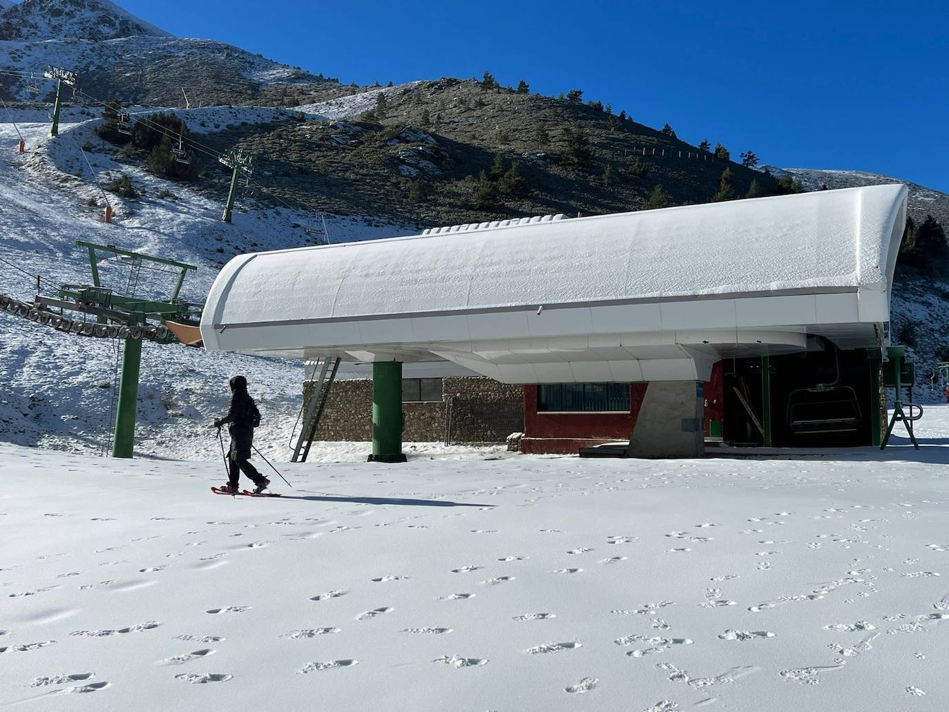 Fotos: Valdezcaray, a la espera de tener más nieve