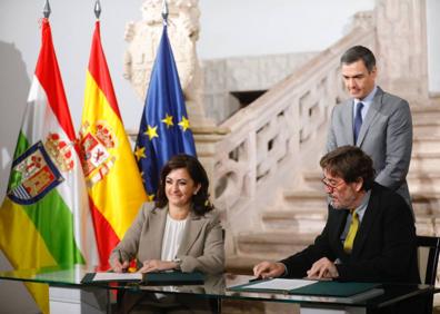 Imagen secundaria 1 - Sánchez anuncia la puesta en marcha en Logroño del Centro de Inteligencia de la Nueva Economía de la Lengua