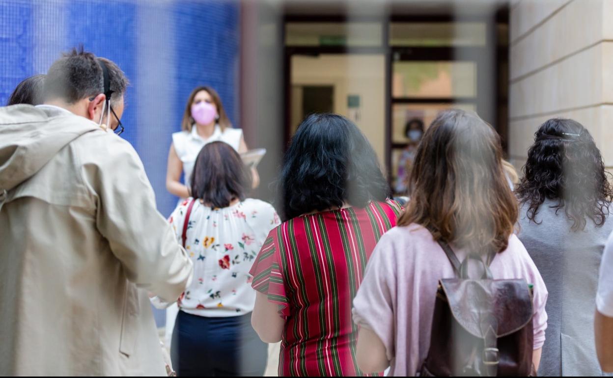 Opositores a la espera de un examen en 2021. 