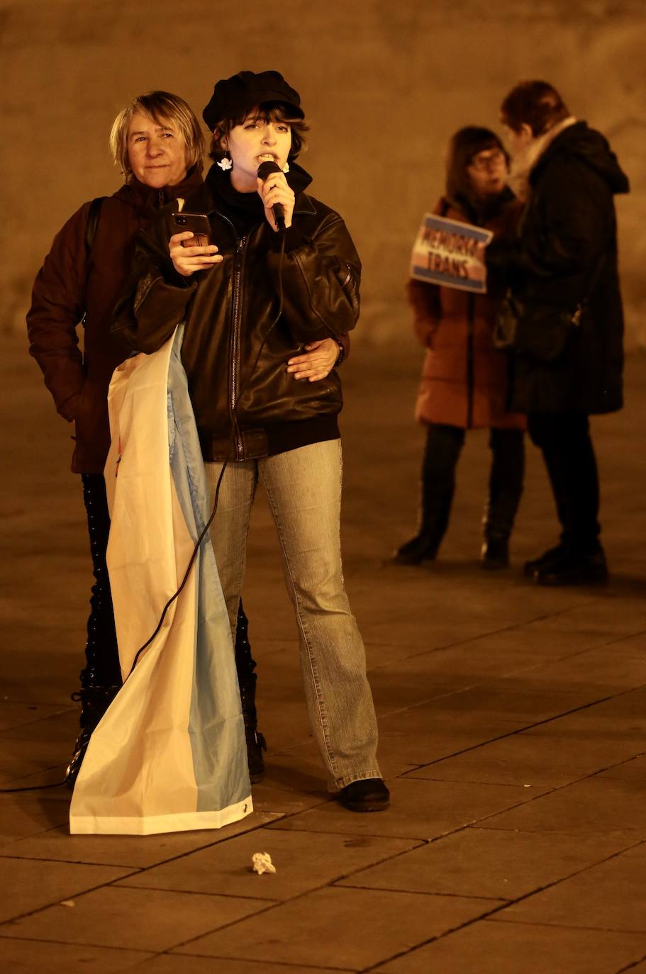 Fotos: Gylda y Marea Arcoíris reclaman con una protesta en Logroño una ley trans «sin recortes»