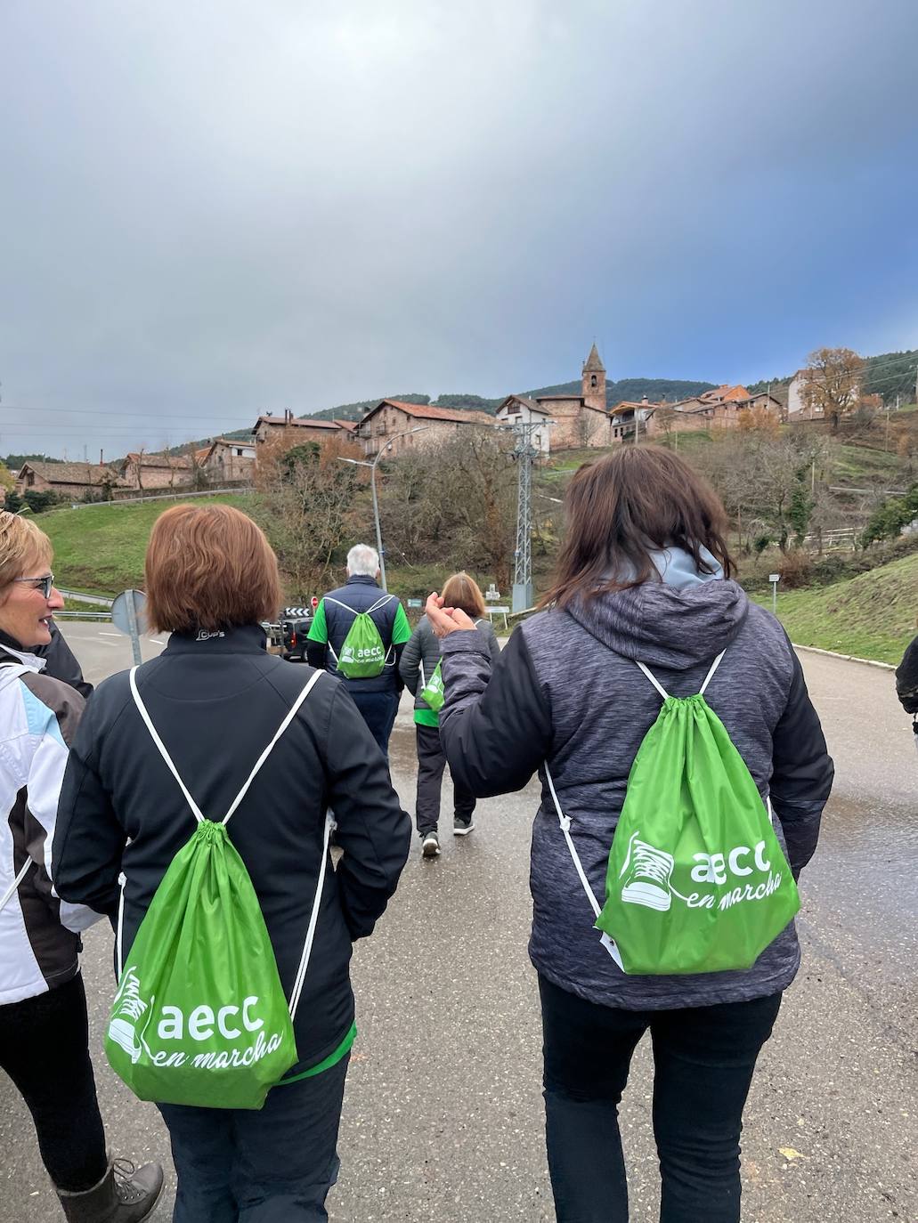 Fotos: Marcha solidaria en el Rasillo en favor de la Asociación Española contra el Cáncer