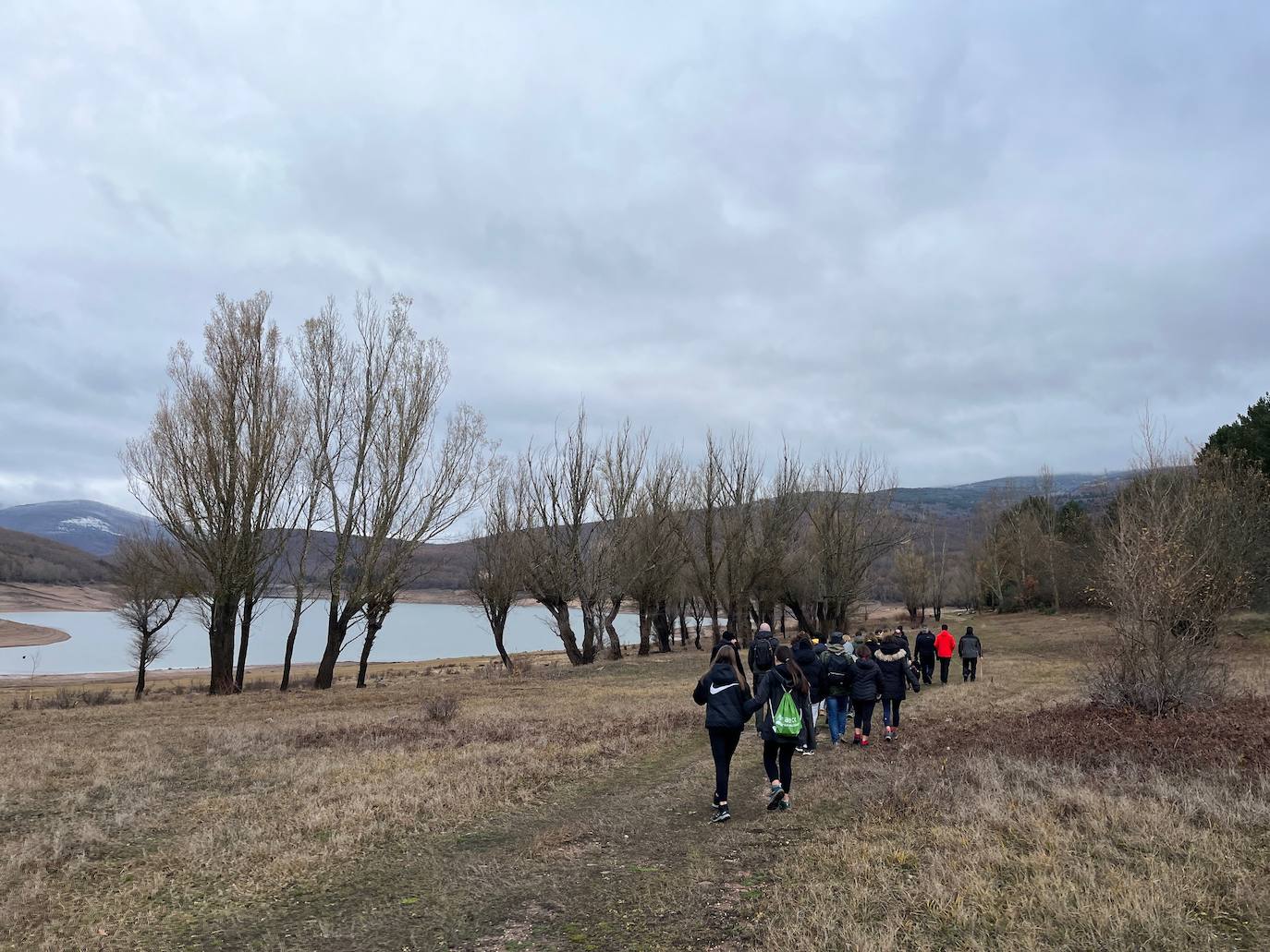 Fotos: Marcha solidaria en el Rasillo en favor de la Asociación Española contra el Cáncer