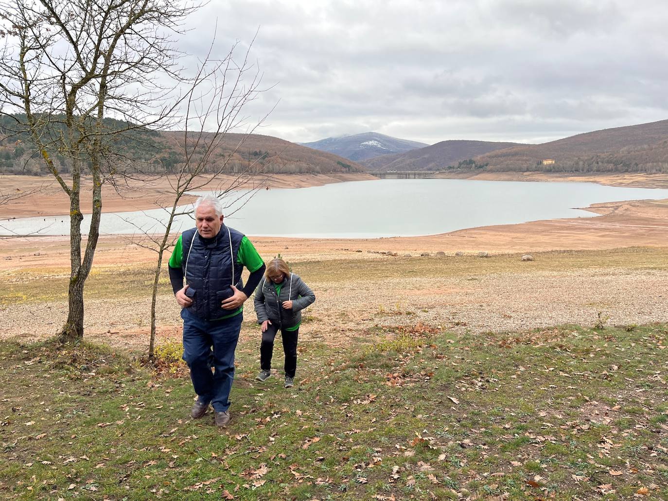 Fotos: Marcha solidaria en el Rasillo en favor de la Asociación Española contra el Cáncer