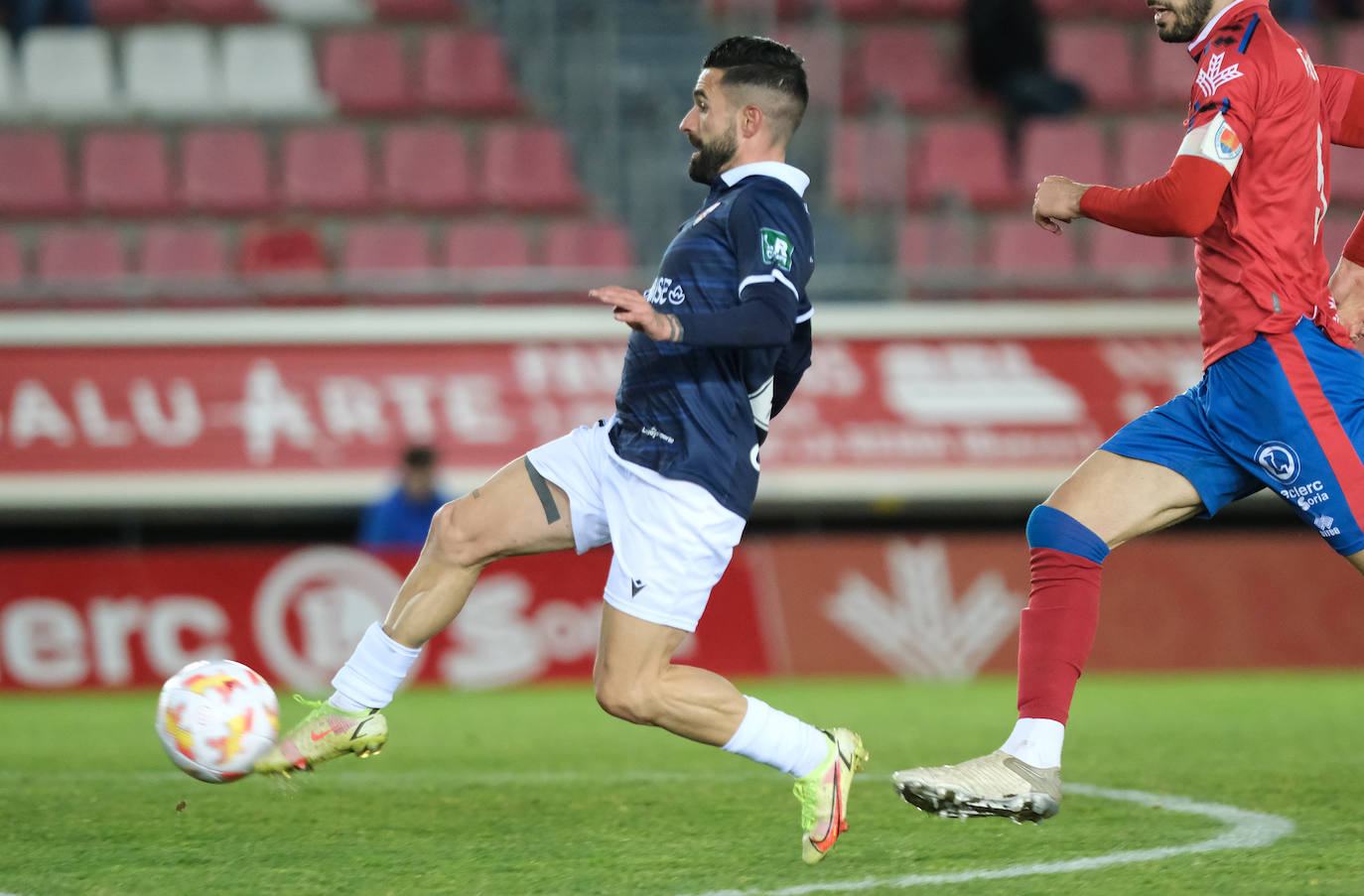 Fotos: El partido de la UD Logroñés frente al Numancia en Los Pajaritos
