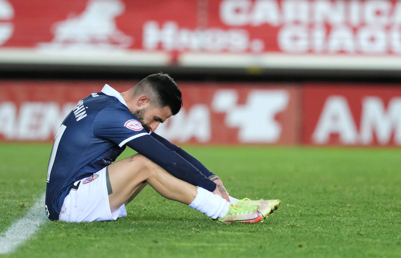 Fotos: El partido de la UD Logroñés frente al Numancia en Los Pajaritos